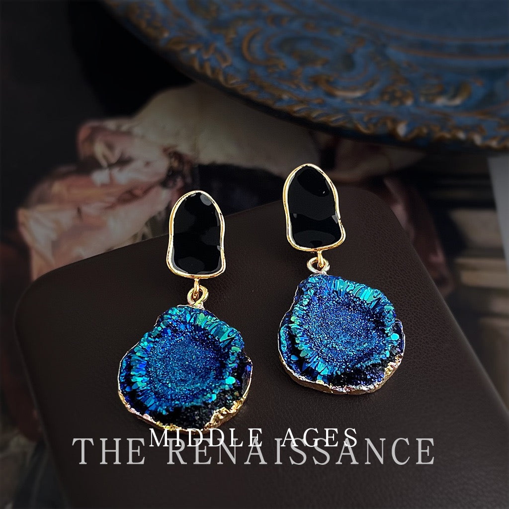 Model wearing Blue Tears vintage blue geode druzy drop earrings