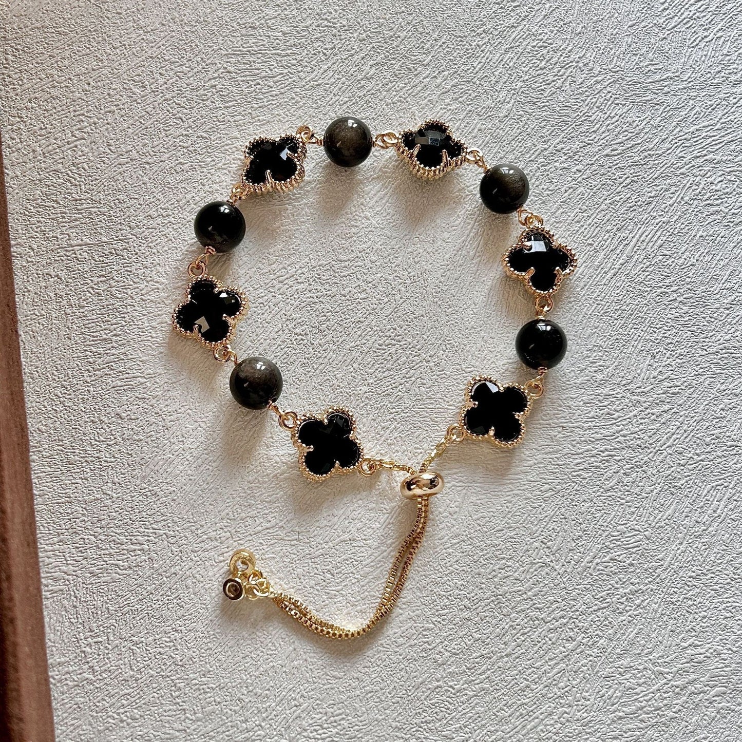 🍀 Four-Leaf Clover Crystal Bracelet | 8mm Healing Gemstone | Adjustable