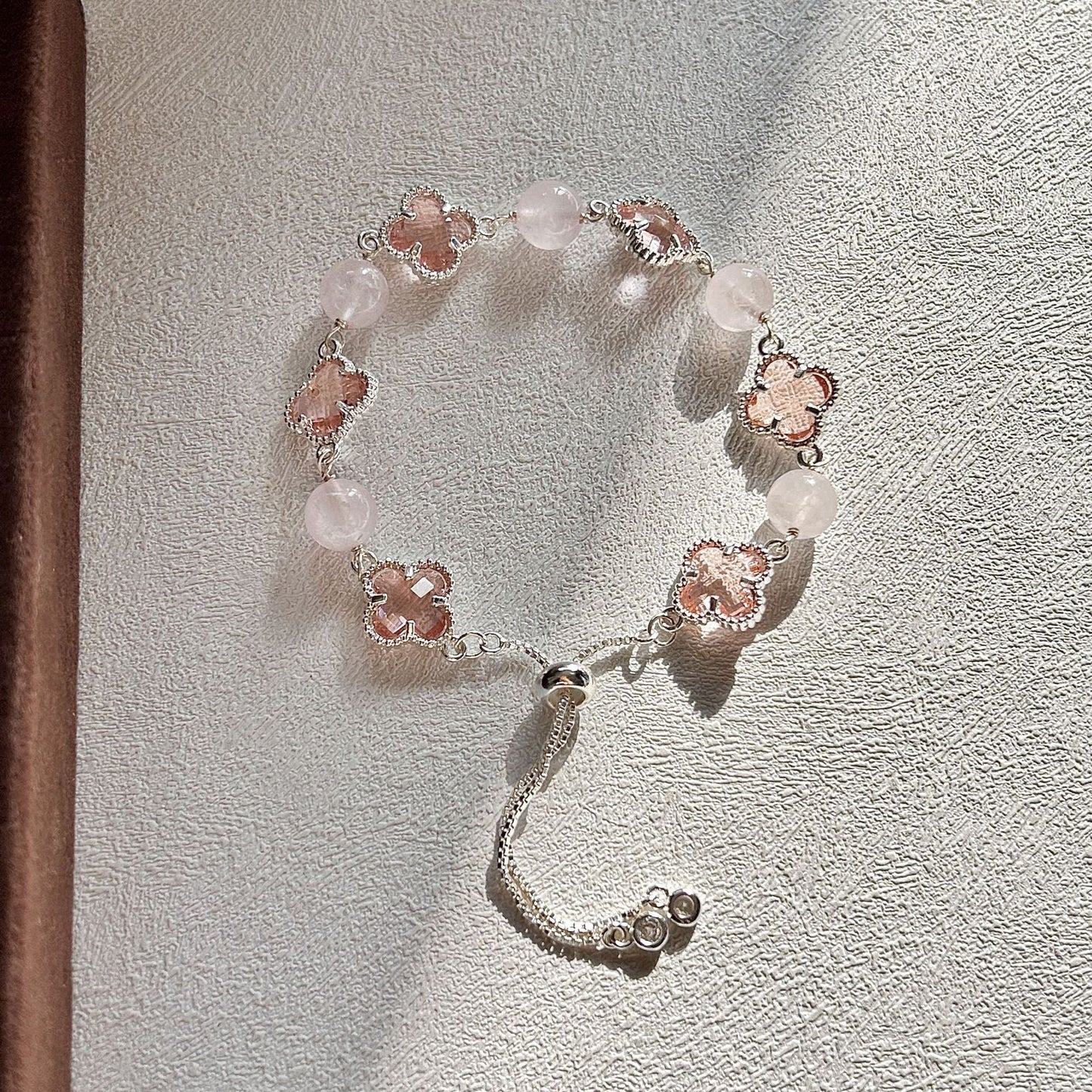 🍀 Four-Leaf Clover Crystal Bracelet | 8mm Healing Gemstone | Adjustable